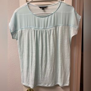 🩵Banana Republic • blue shirt • XSP